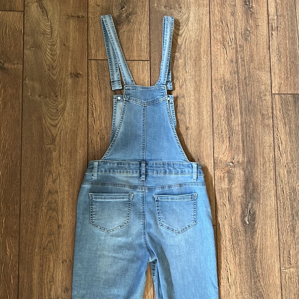 Overalls - Picture 4 of 6